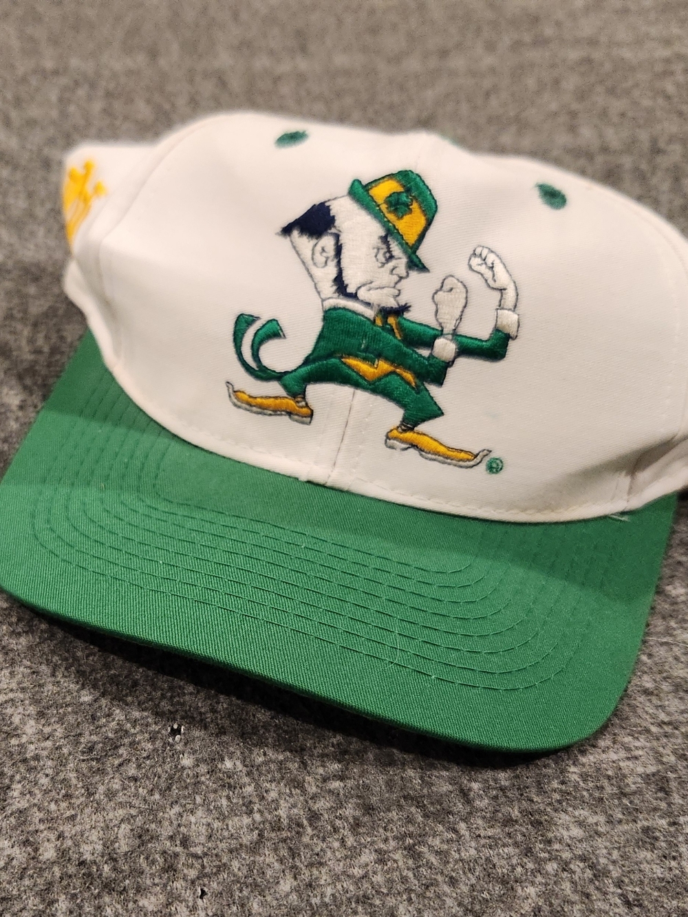 Vintage 90s Notre Dame Fighting Irish Fitted Hat 7 1/8 TOW Grey Underbrim Clean